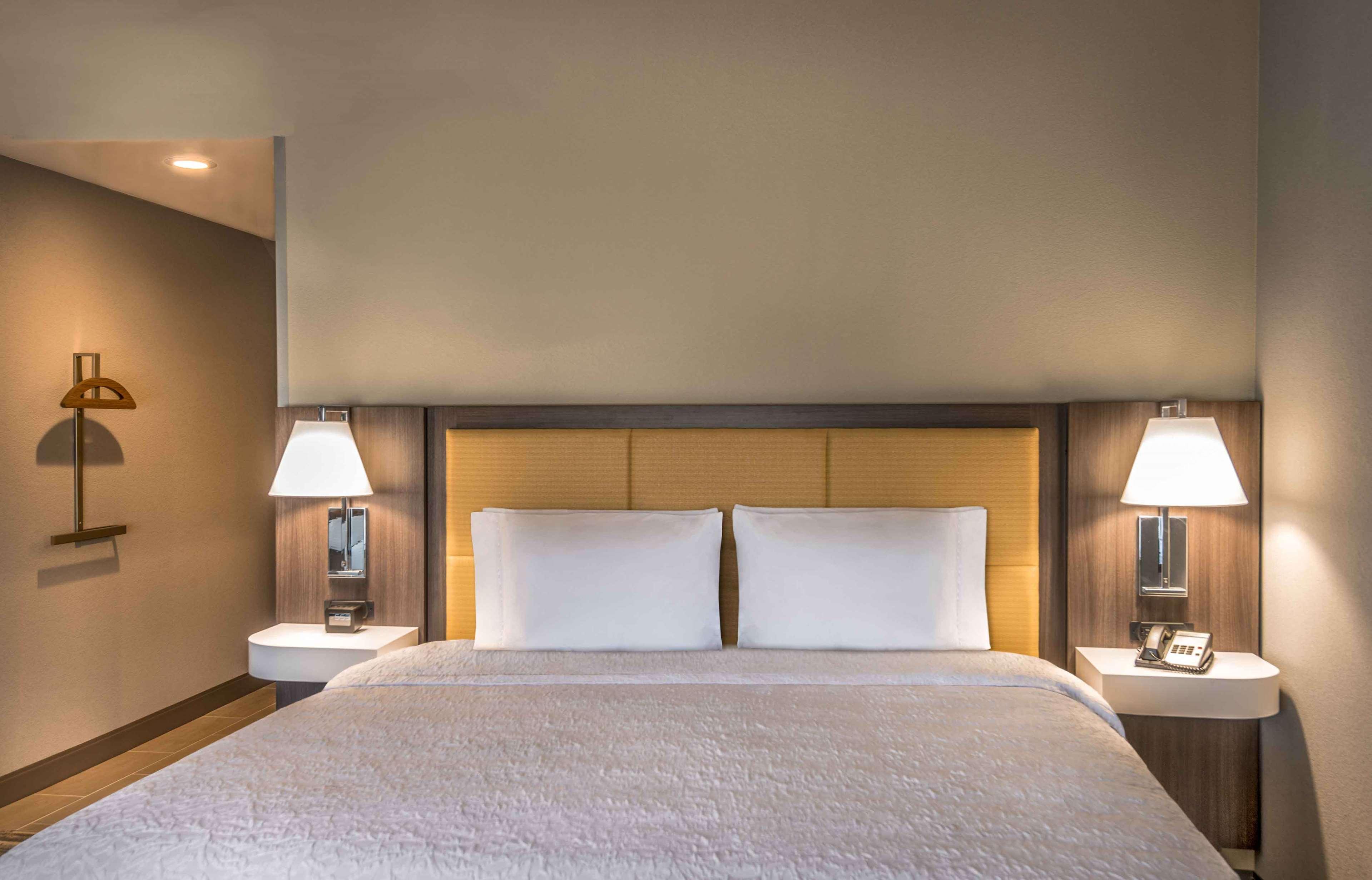 Hampton Inn & Suites Tallahassee Capitol-University Екстериор снимка