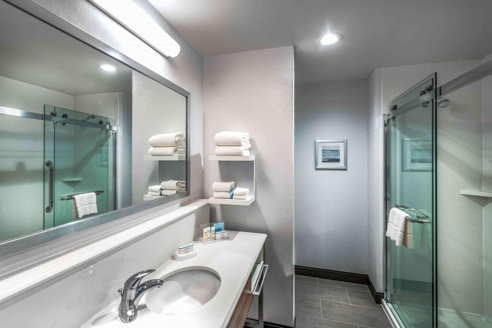 Hampton Inn & Suites Tallahassee Capitol-University Екстериор снимка
