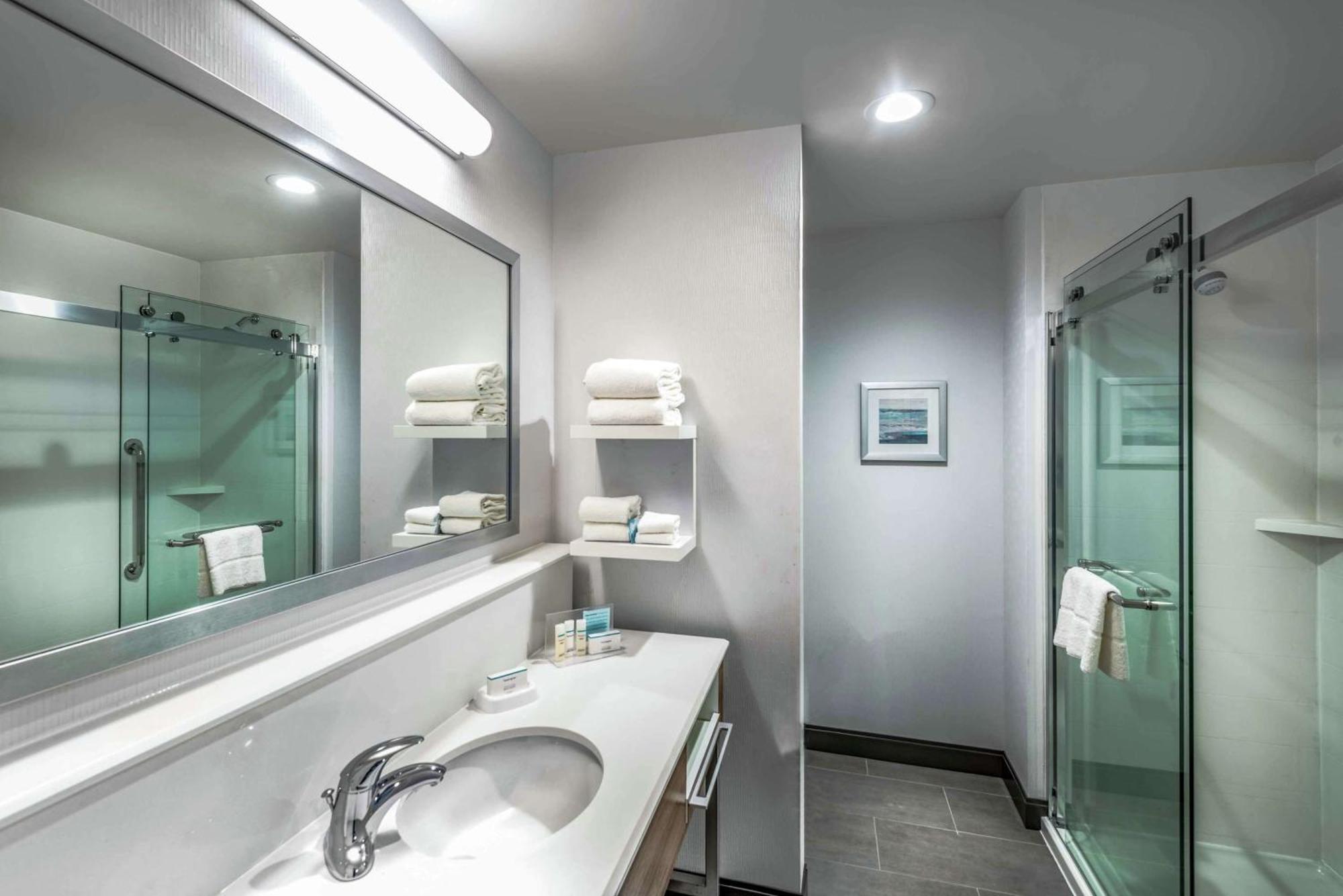 Hampton Inn & Suites Tallahassee Capitol-University Екстериор снимка