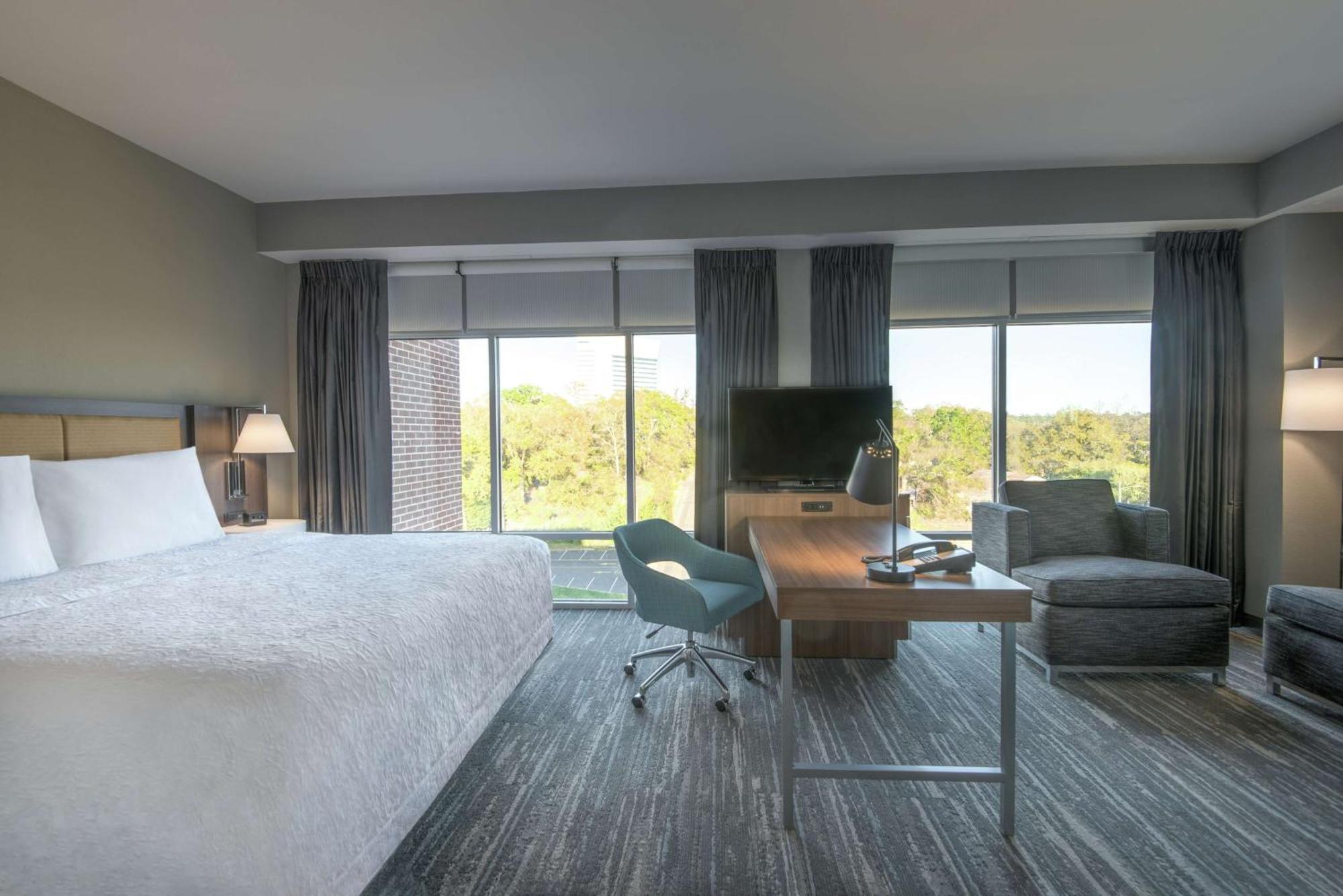 Hampton Inn & Suites Tallahassee Capitol-University Екстериор снимка