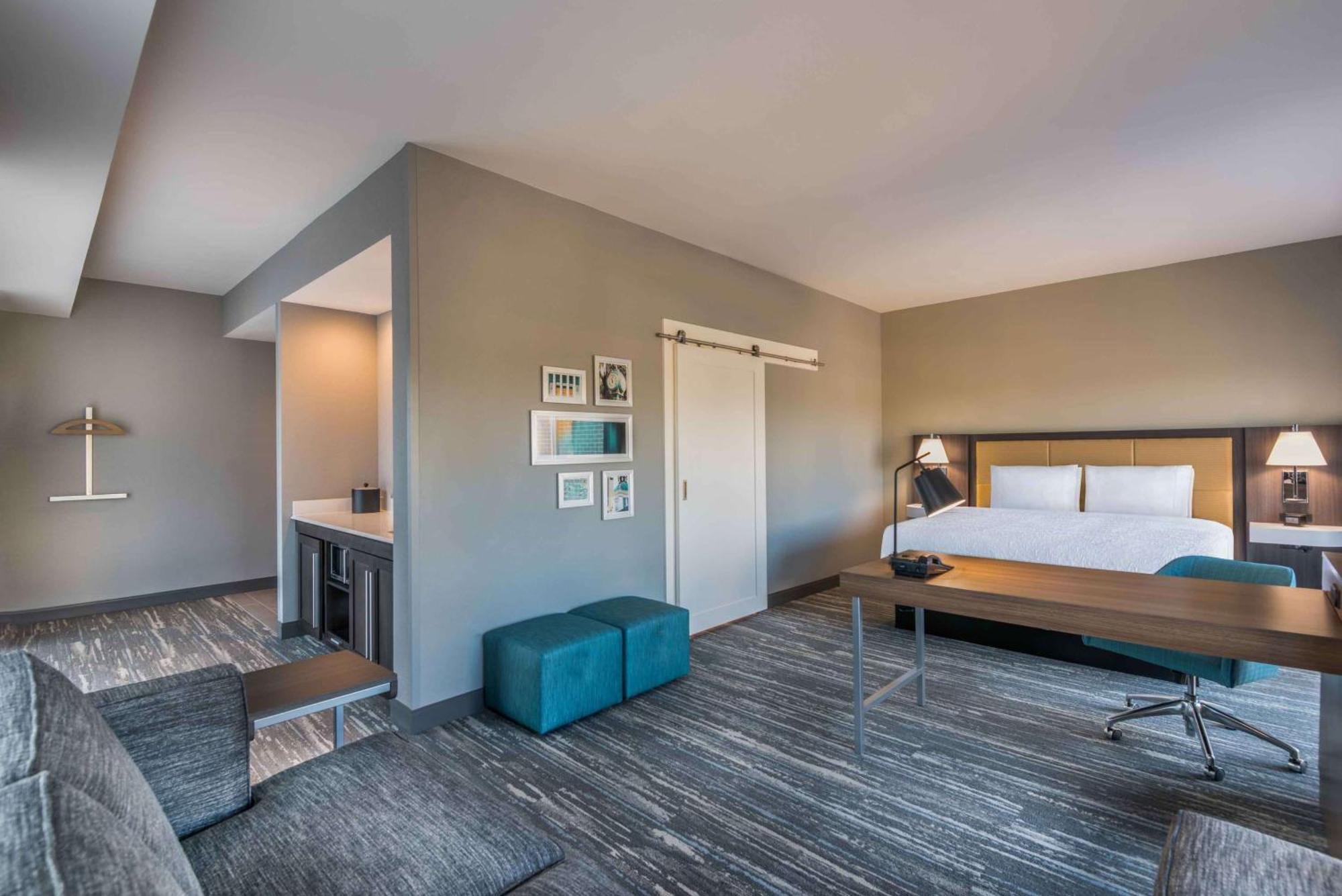 Hampton Inn & Suites Tallahassee Capitol-University Екстериор снимка